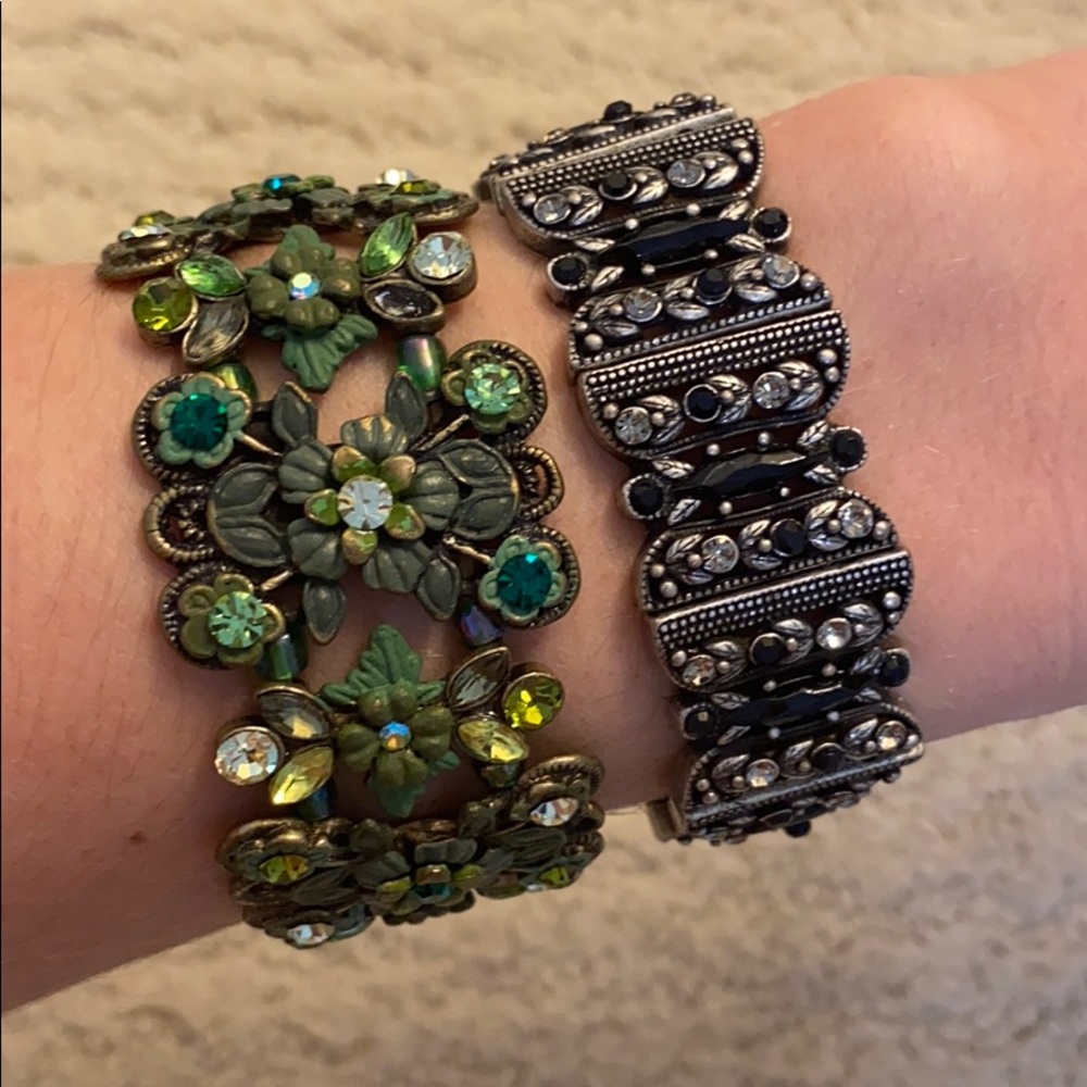 Black and green stone floral bracelets